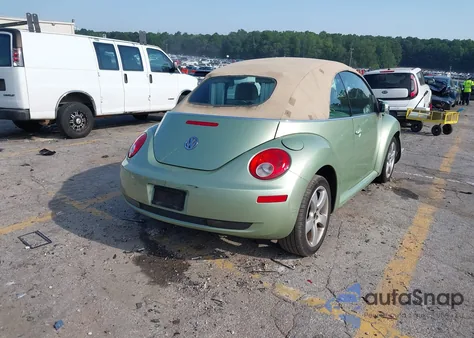 2007 Volkswagen New Beetle 2.5 from USA, damaged, VIN 3VWSF31Y77M420968